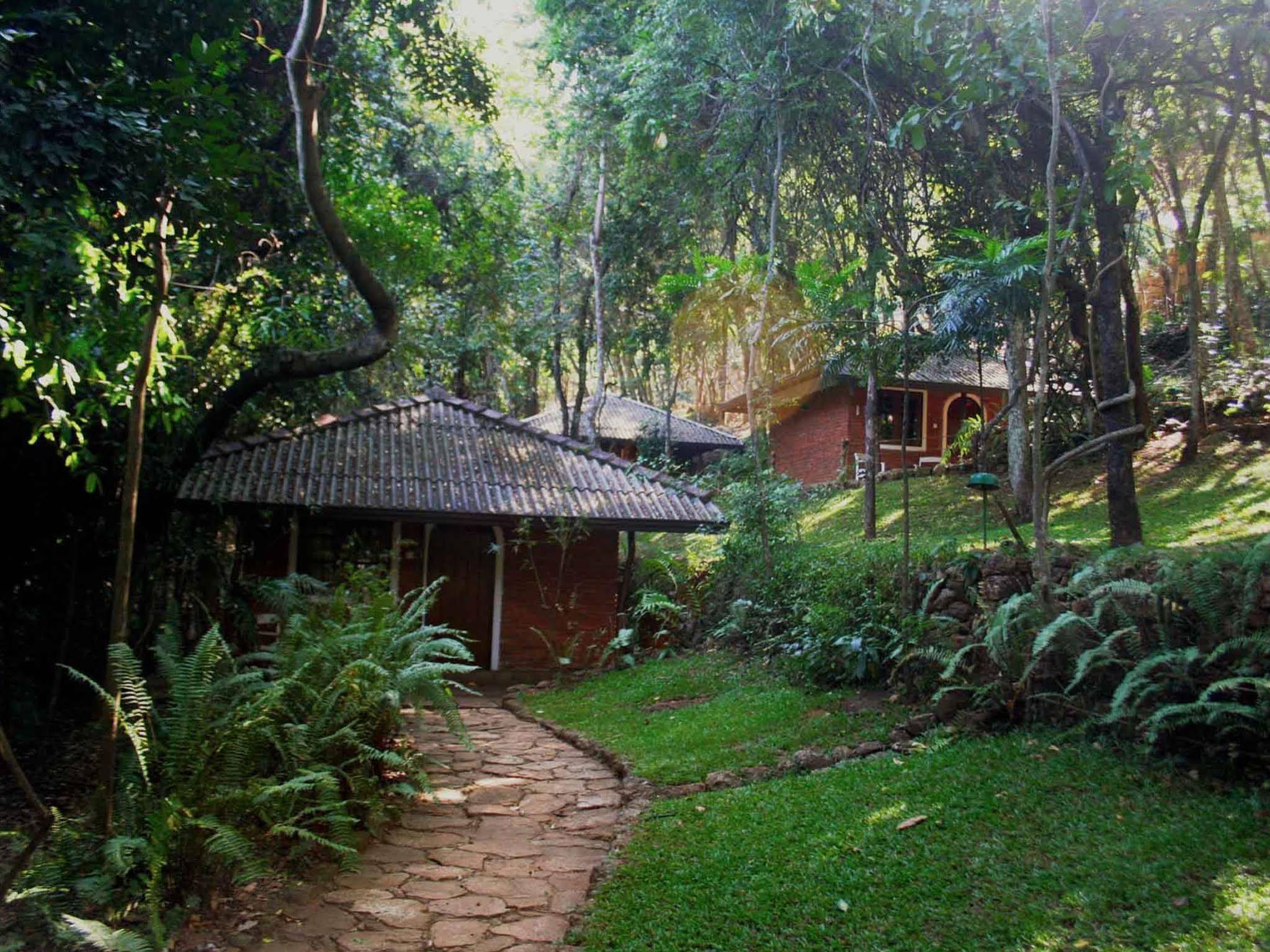 River Garden Resort Belihuloya Bagian luar foto