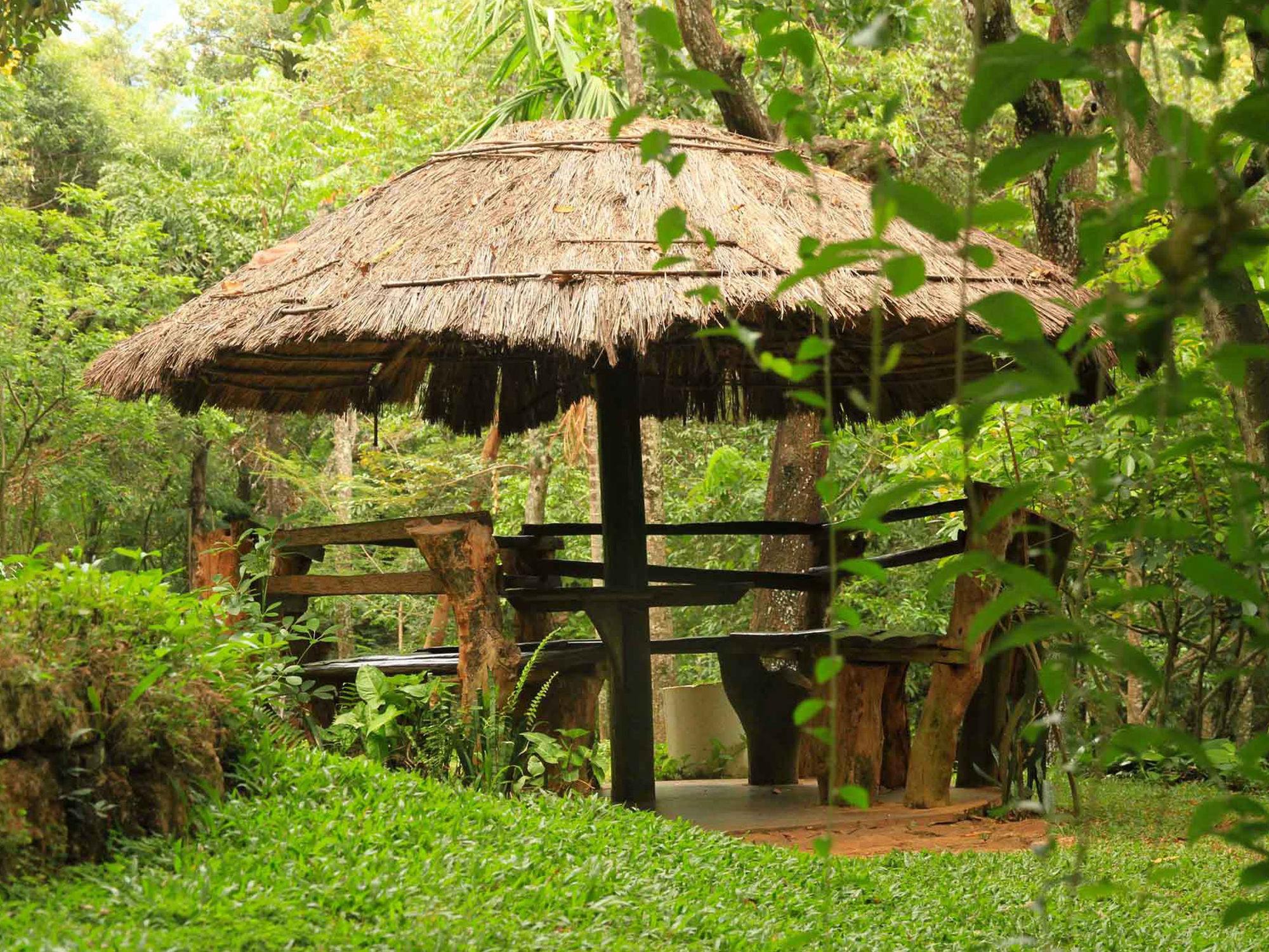 River Garden Resort Belihuloya Bagian luar foto